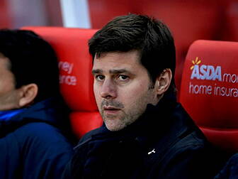 Pochettino bans players from a...